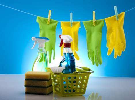 Eco-friendly cleaning products used by Essendon cleaners